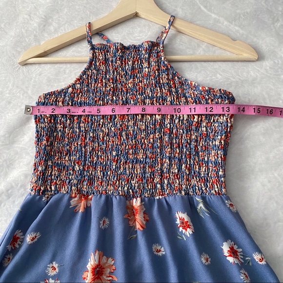 Floral Sundress with Smocked Chest - Picture 7 of 8
